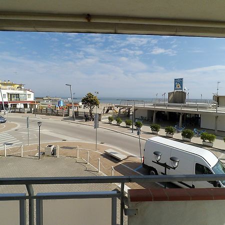 Nettuno Apartments Comacchio Exterior foto